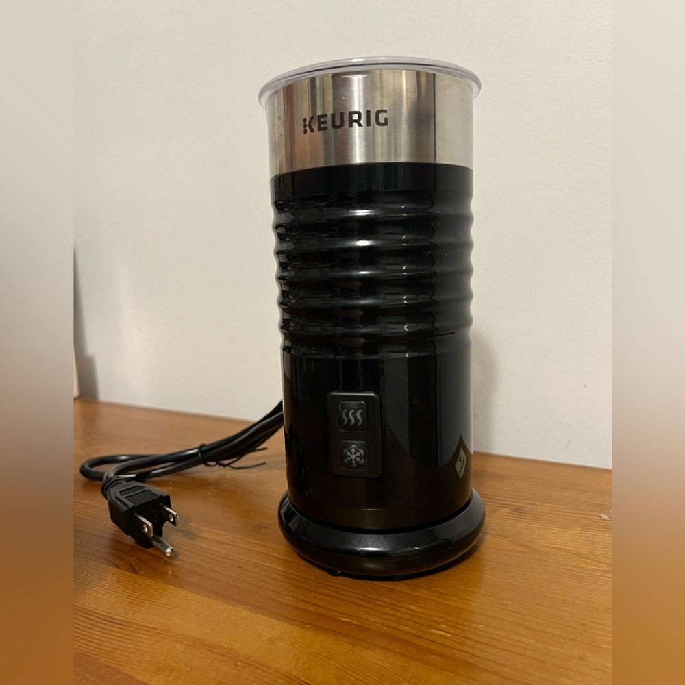 Keurig Black Electric Milk Frother 98% no scratch mark